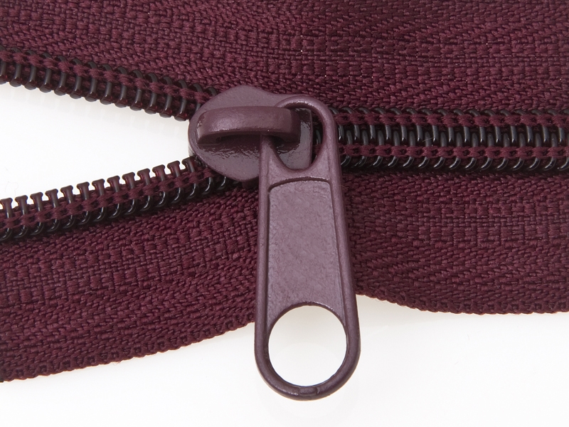 SLIDER FOR NYLON ZIPPER TAPES 5 NON LOCK MAROON 100/500 PCS
