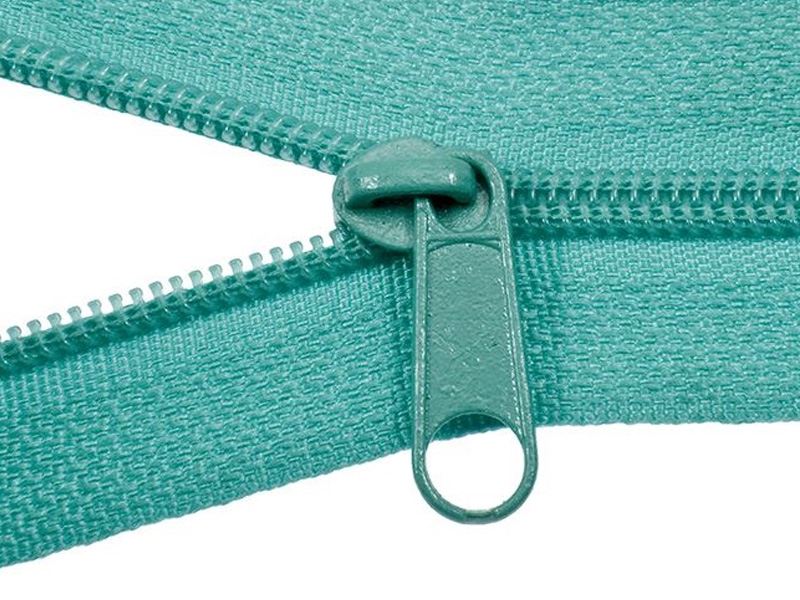 SLIDER FOR NYLON ZIPPER TAPES 5 NON LOCK GREEN 100/500 PCS