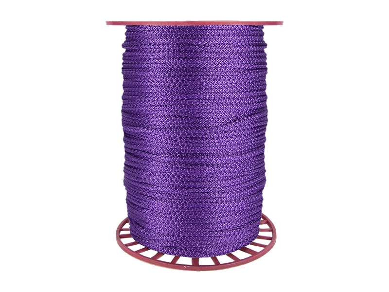 Sznurek polipropylenowy  4 mm fioletowy (689)