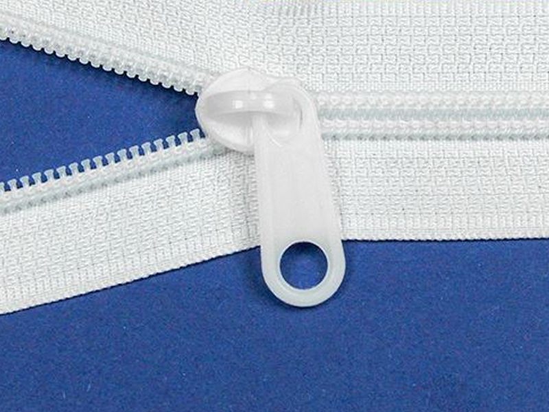 PLASTIK SCHIEBER FÜR SPIRALREIßVERSCHLUSSBAND 3 NON LOCK WEIß 1000/5000 ST.