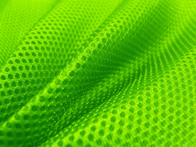 DISTANZNETZ GRÜN 210 G/M2 150 CM 25 LM