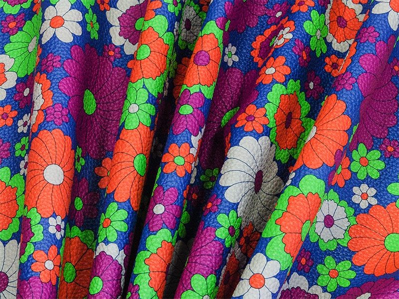 KUNSTLEDER GRÜN BLUMEN 140 CM 1 LM