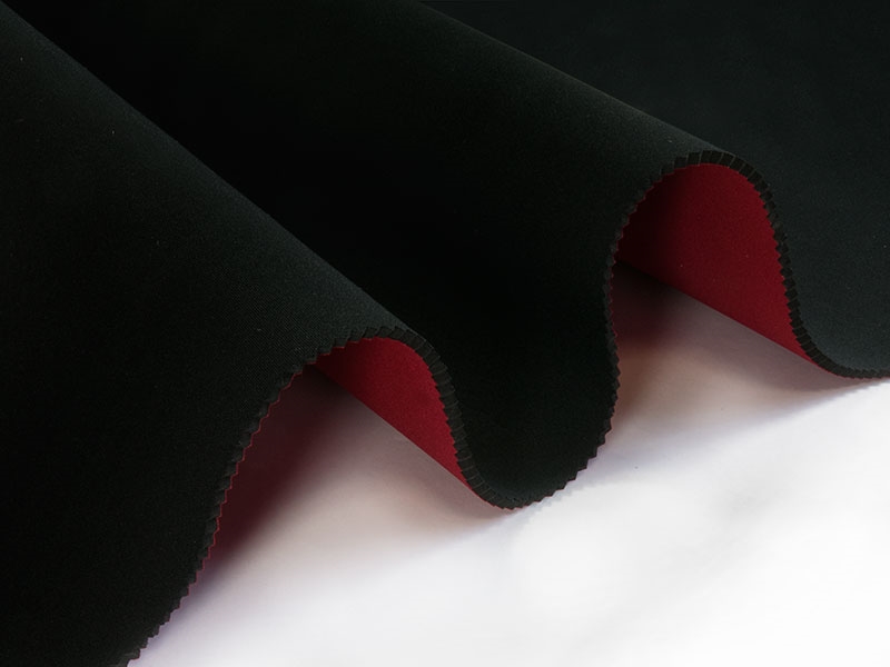 Neoprene 4,5 mm red-black (171/580)