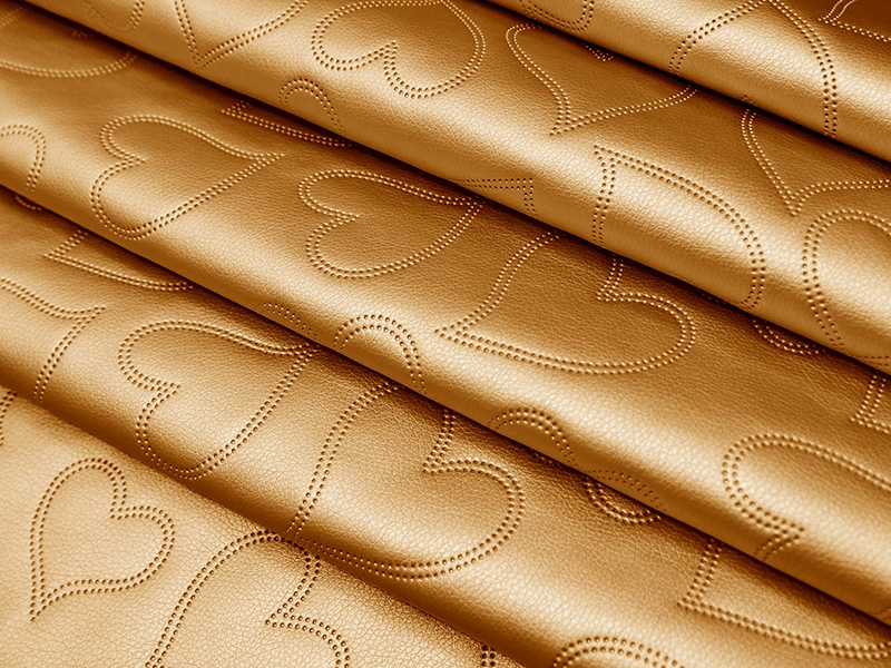IMITATION QUILTED LEATHER HEARTS YELLOW GOLD 140 CM 1 MB