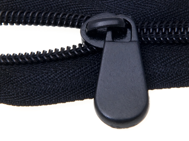 SLIDER FOR NYLON ZIPPER TAPES 8 NON LOCK BLACK 580 50/500 PCS