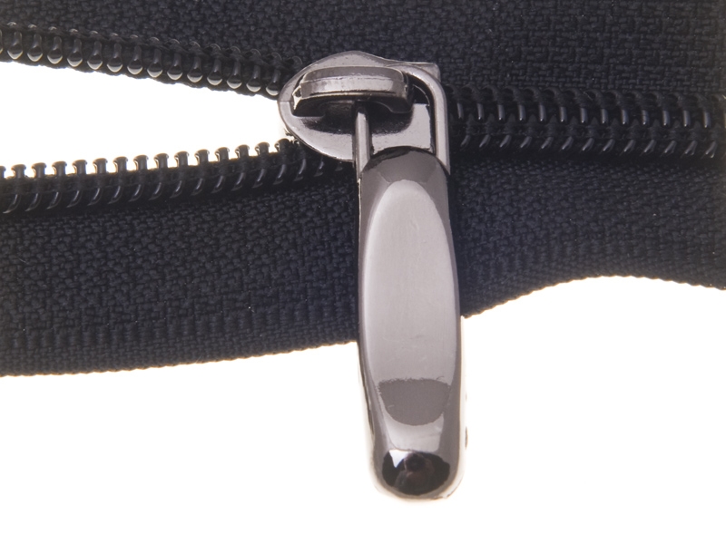 SLIDER FOR NYLON ZIPPER TAPES 5 NON LOCK BLACK NICKEL 50/500 PCS