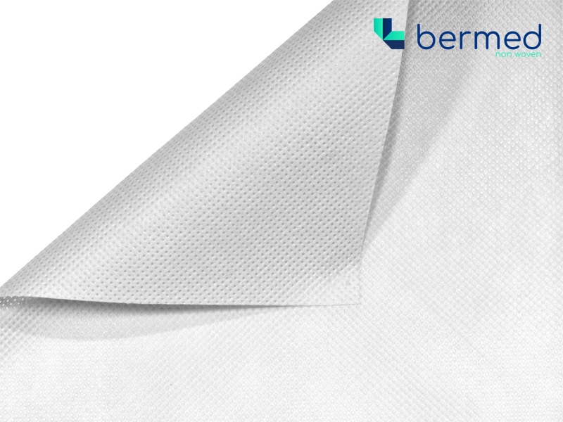 PP NONWOVEN FABRICS  60  G/M2  WHITE  160 CM&nbsp250 MB