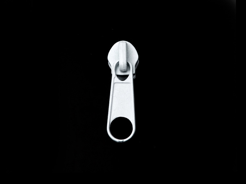 SLIDER FOR NYLON  ZIPPER TAPES 5 NON LOCK 2,0 G  WHITE 501