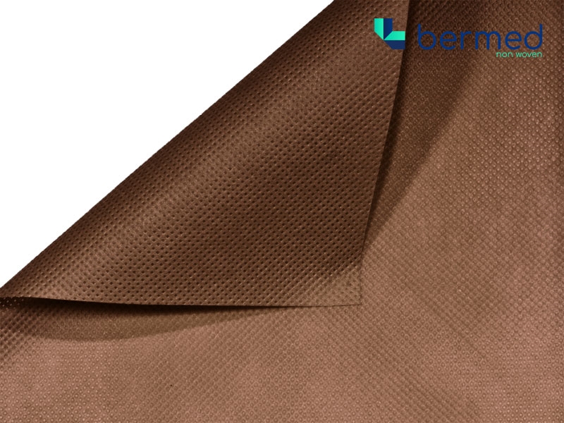 POLYPROPYLEN-VLIESSTOFF  60 G/M2 BRAUN 160 CM 300 LM