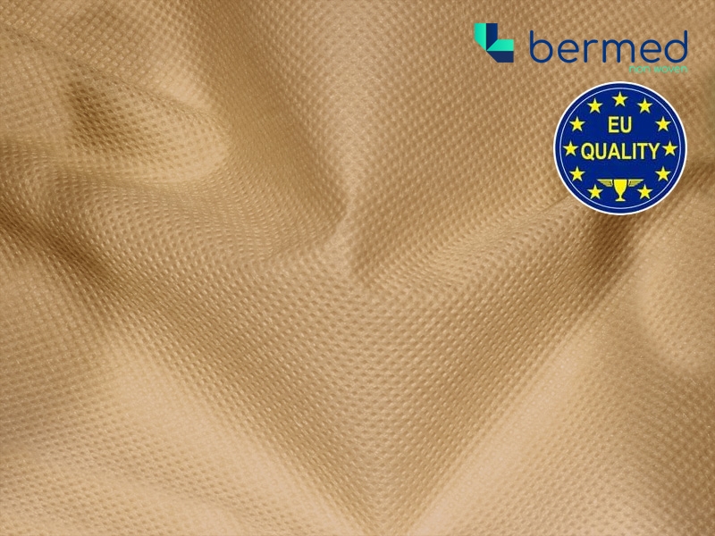 PP NONWOVEN FABRICS  100  G/M2&nbspBEIGE 160 CM 150  MB