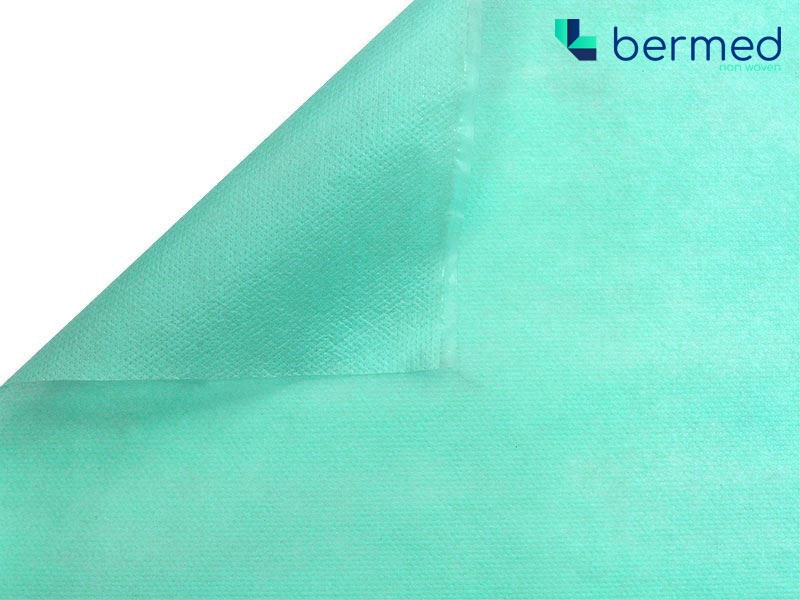 BERMED  MEDIZINISCHES SCHUTZLAMINAT 73 G/M2 GRÜN (EN 14126) 50 M.