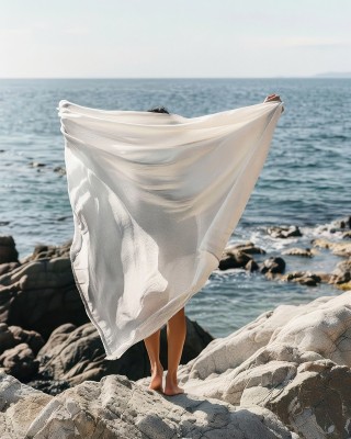 Cotton fabric 140 g/m² white