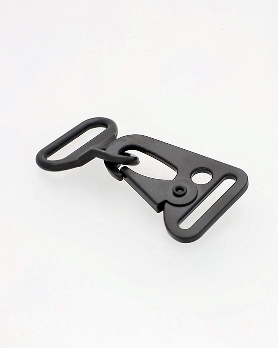 Karabińczyk metalowy 24 mm 0325-0198 czarny mat