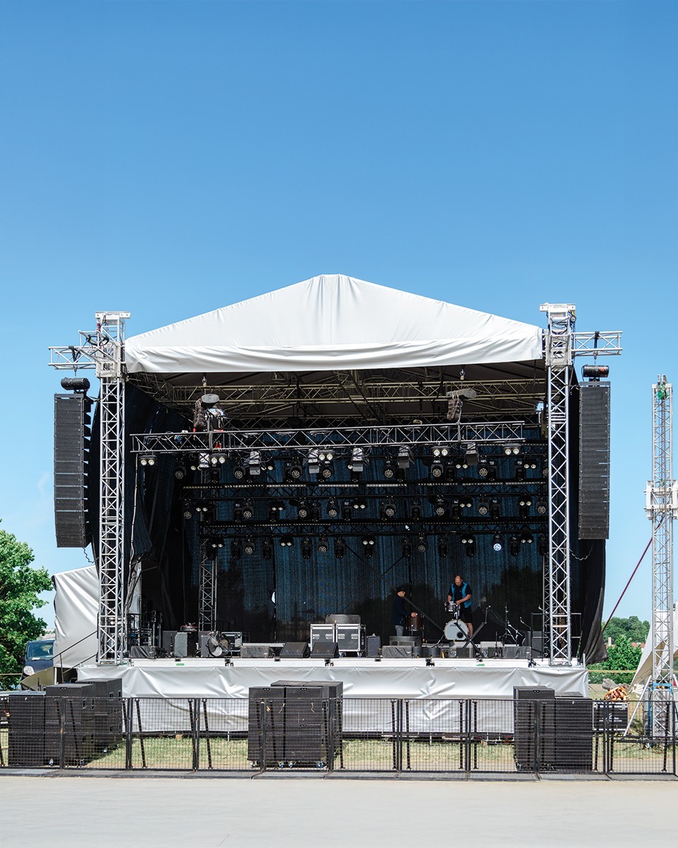 Plandeka poliestrowa Tarpaulin  900 g/m2 (501) biała