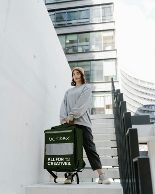 Polyester tarpaulin fabric 630 g/m² (693) dark green