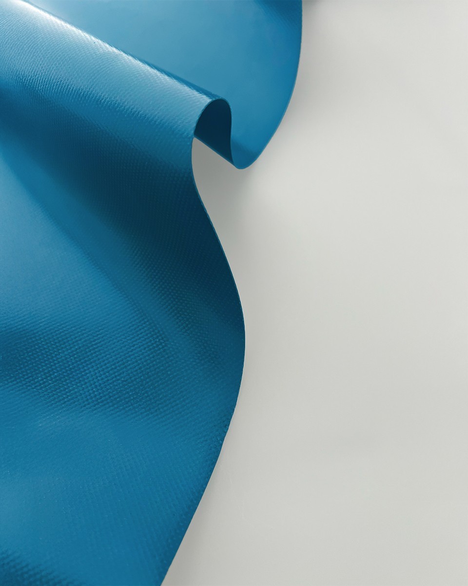 Plandeka poliestrowa Tarpaulin  630 g/m2 (918) niebieska