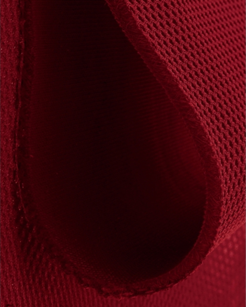 KNITTED MESH MAROON 210 G/M2 150 CM 25 MB