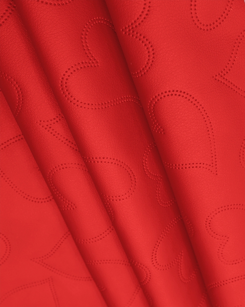 IMITATION QUILTED LEATHER HEARTS RED 140 CM 1 MB